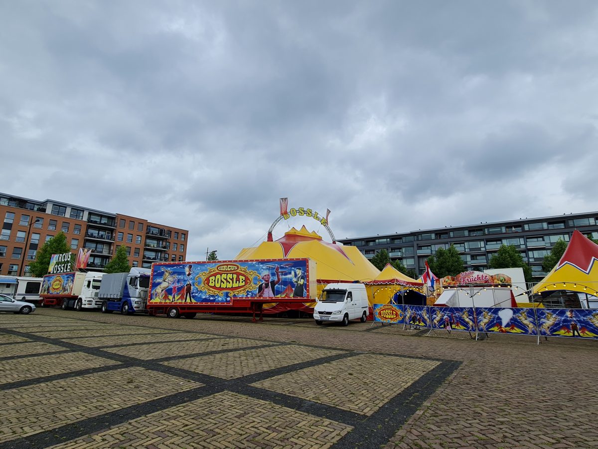 Cursus Bossle, Circussen